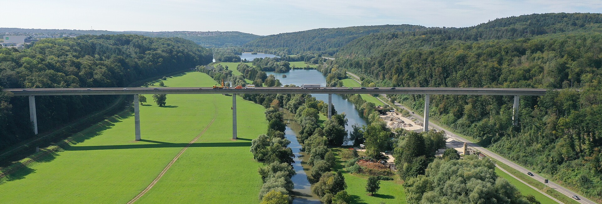 Drohnenaufnahme des Neckartalviadukts