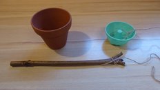 Silikonförmchen, Blumentopf, Stock und Schnur