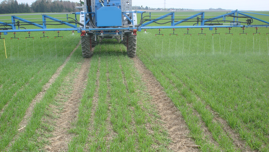 Flüssigdüngung mit Mehrlochdüsen