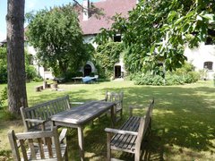 Gartenansicht, 89561 Eglingen, Schloss 1 und 3