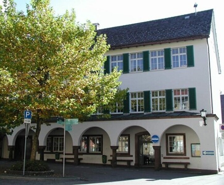 Stadtbücherei Isny im Allgäu im Hallgebäude
