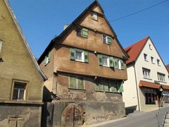 Gebäudeansicht, 74235 Erlenbach, Weinstraße 11