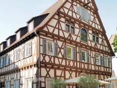 Bild zeigt Gesamtansicht Gebäude Kornstraße 4, 73230 Kirchheim unter Teck