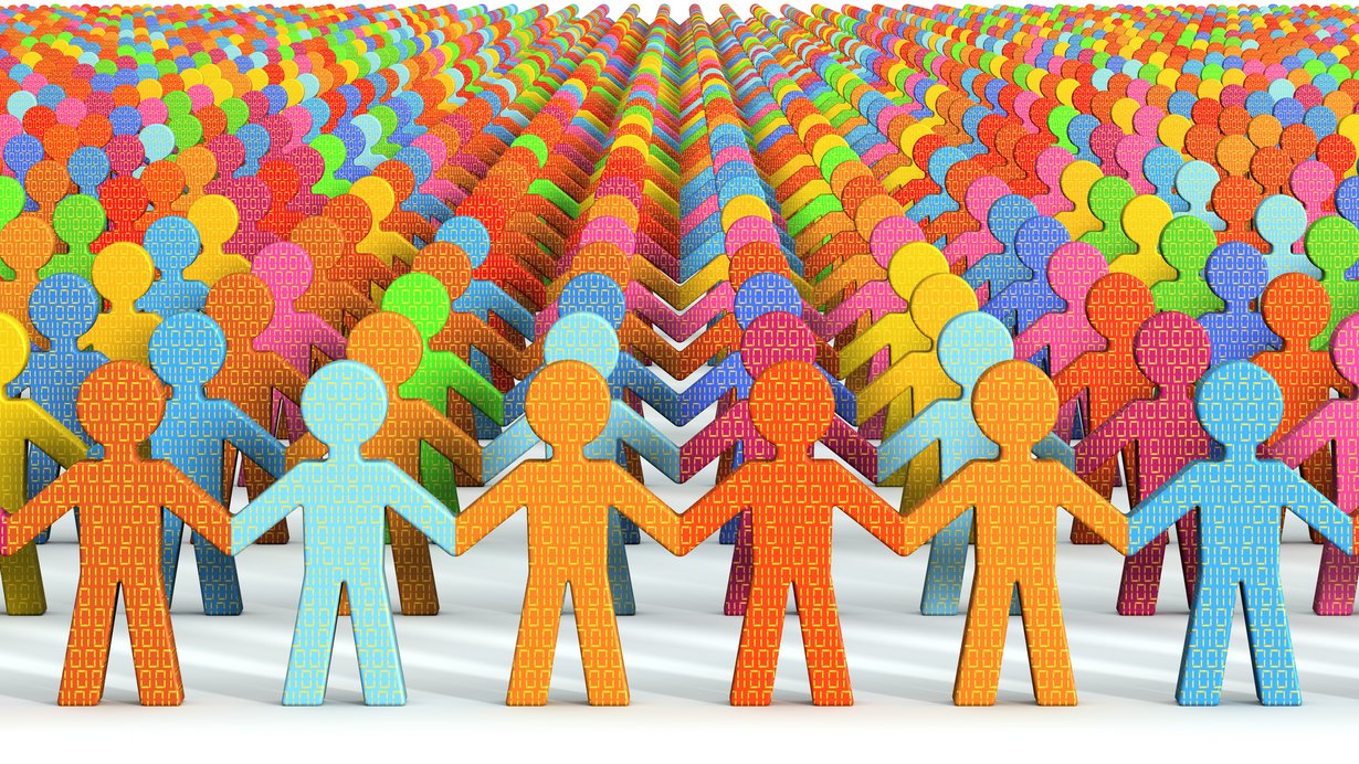 Papierschlange aus lauter bunten Männchen