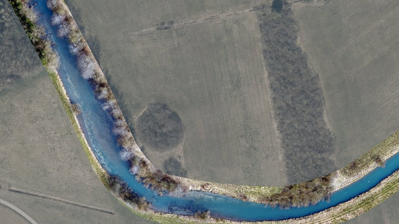 Der Fluss Blau von oben betrachtet