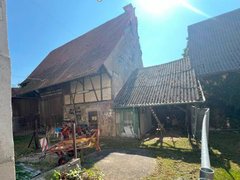 Scheuer 8/1 und Scheuer 5/1 mit verbindendem Zwischenbau