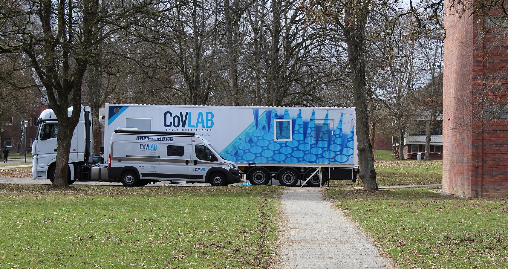 Mobile Corona-Teststation CoVLAB der Baden-Württemberg Stiftung