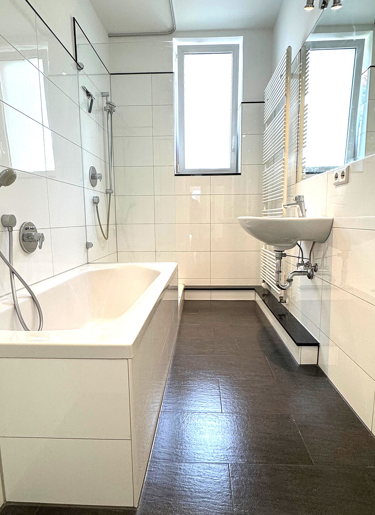 Bad des Gebäudes 70597 Stuttgart, Meistersingerstraße 20