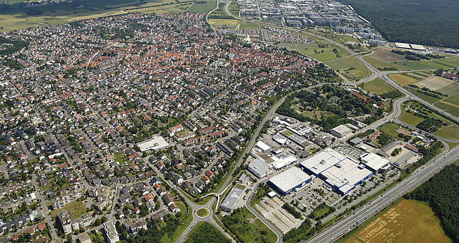 Luftbild von Walldorf mit SAP SE, Heidelberger Druckmaschinen AG, MLP SE und Wiesloch im Hintergrund