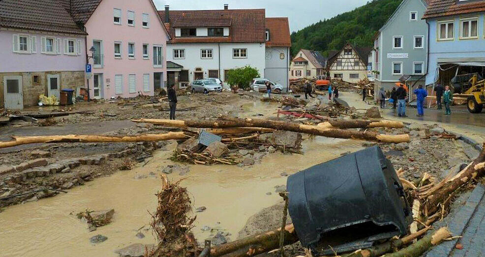Bild zeigt den Marktplatz von Braunsbach nach der Flutkatastrophe