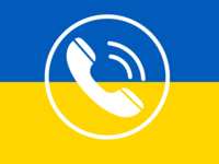 Ein Telefonsymbol ist vor der ukrainischen Flagge abgebildet