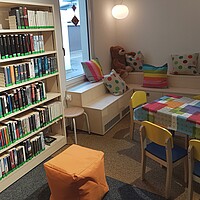 Kindersitz- und -bastelecke in der Stadtbücherei Bad Urach - Zweigstelle Ortsbücherei Sirchingen