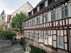 Bild zeigt Seitenansicht Gebäude Kornstraße 4, 73230 Kirchheim unter Teck