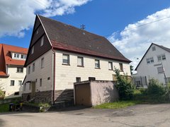 Bild zeigt Seitenansicht des Gebäudes Scheurenrain 1, 71364 Winnenden
