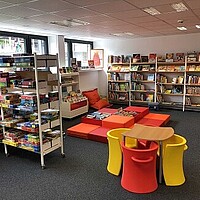 Gemeindebücherei Vogt im neuen Schulgebäude - innen