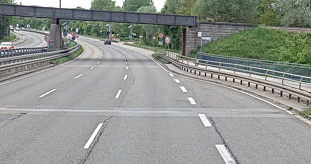 Albbrücke über die Bundesstraße 10