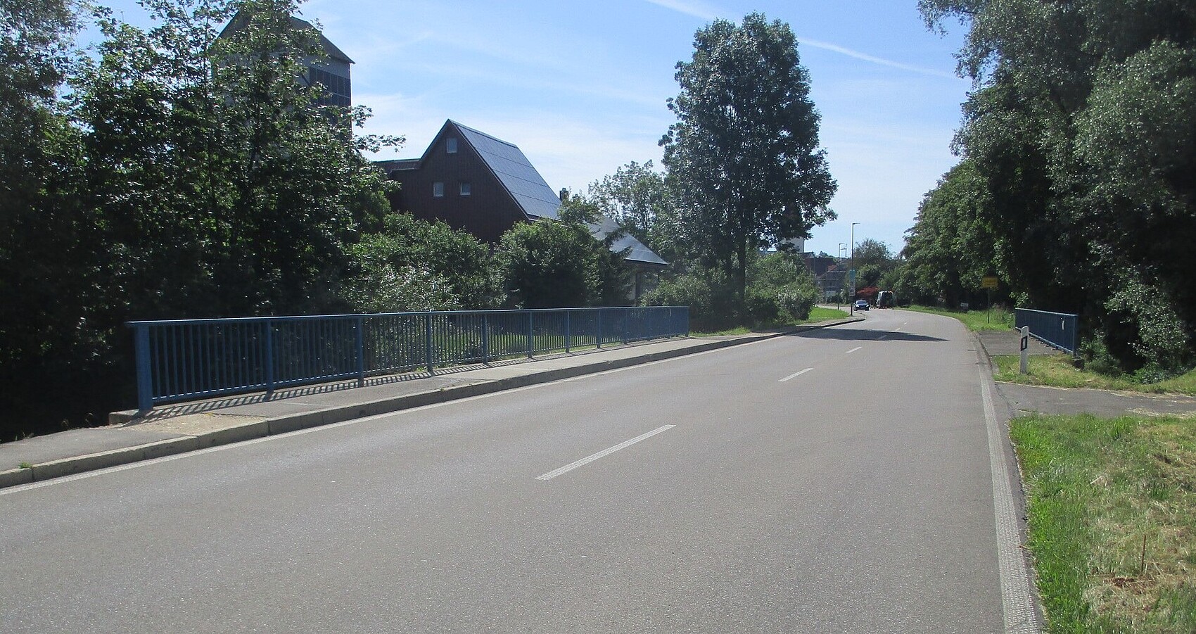Brücke über die Lone in Lonsee im Zuge der L 1170