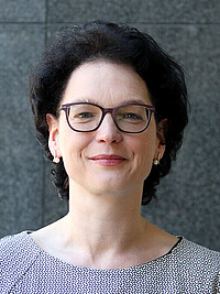 Portrait von Dr. Nadine Hopf