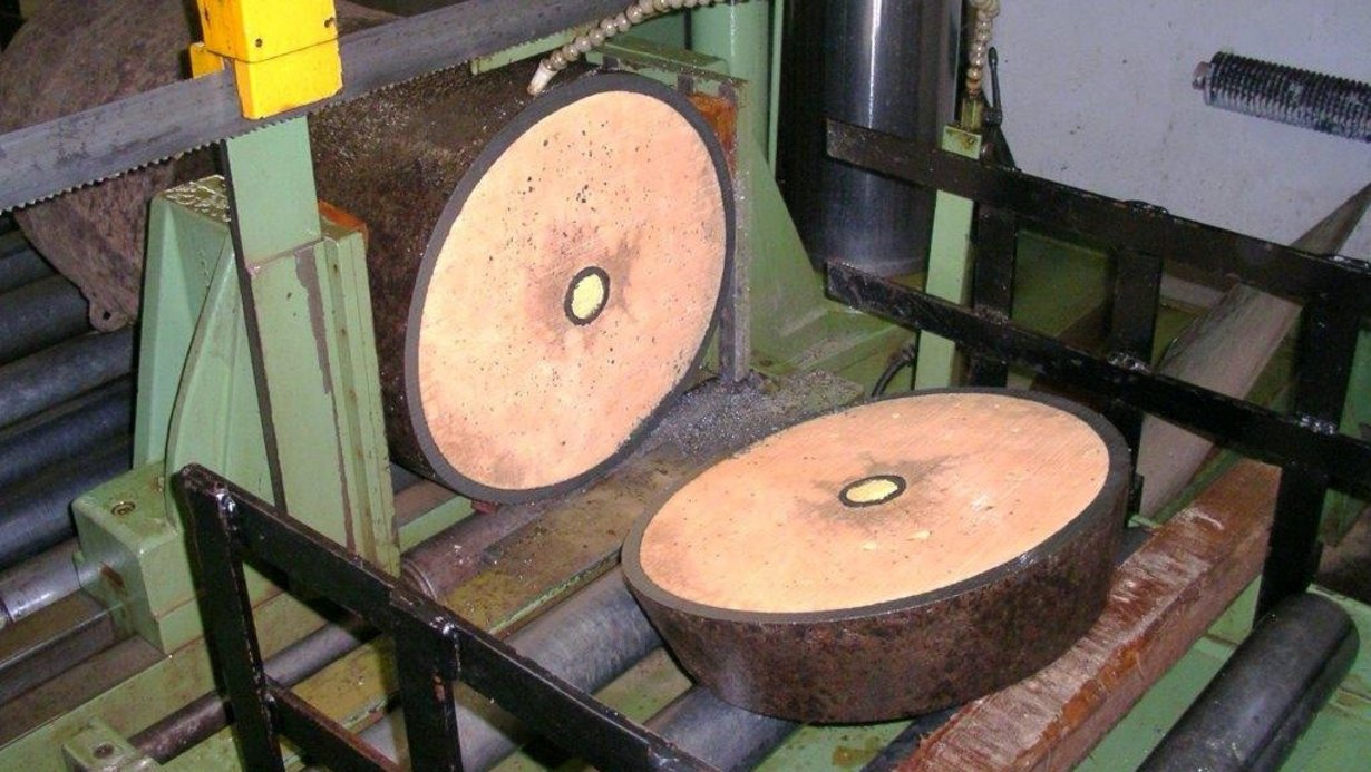 Zersägen einer Bombe