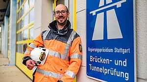 Michael Lutz prüft für das Regierungspräsidium Brücken im Stuttgarter Regierungsbezirk
