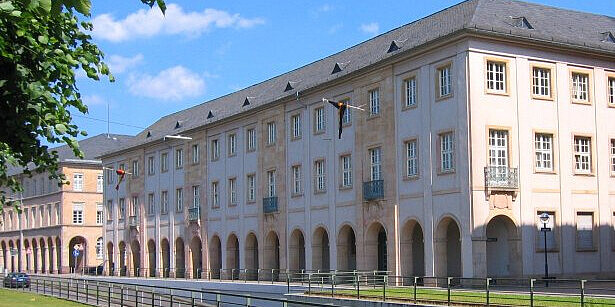 Dienstgebäude Schlossplatz 4-6