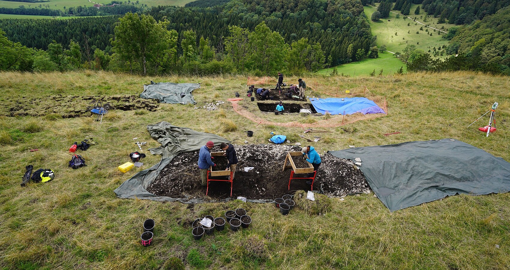 Archäologischen Ausgrabung auf dem Lochenstein